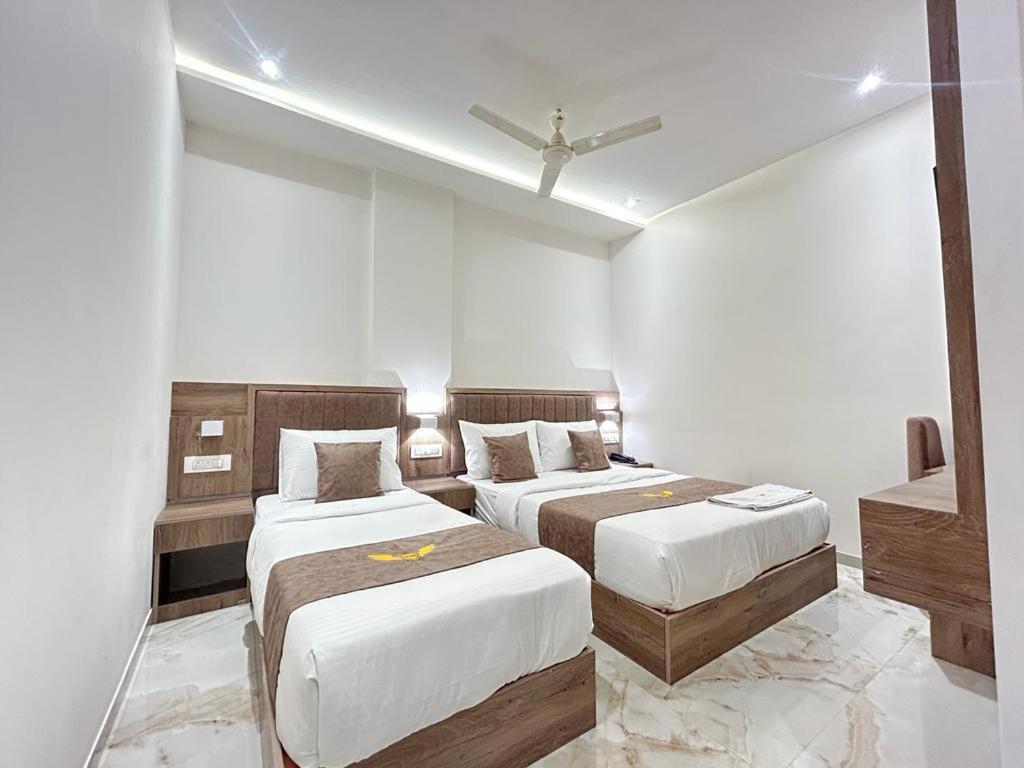 Mig Suites Mumbai Exterior photo