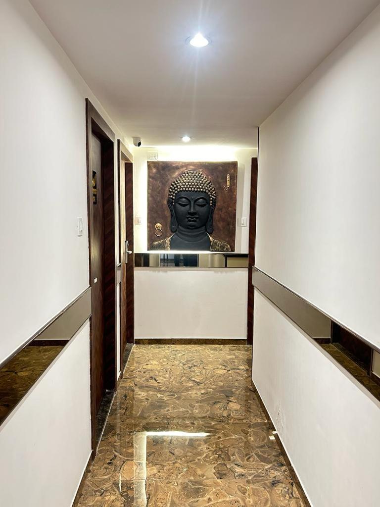 Mig Suites Mumbai Exterior photo
