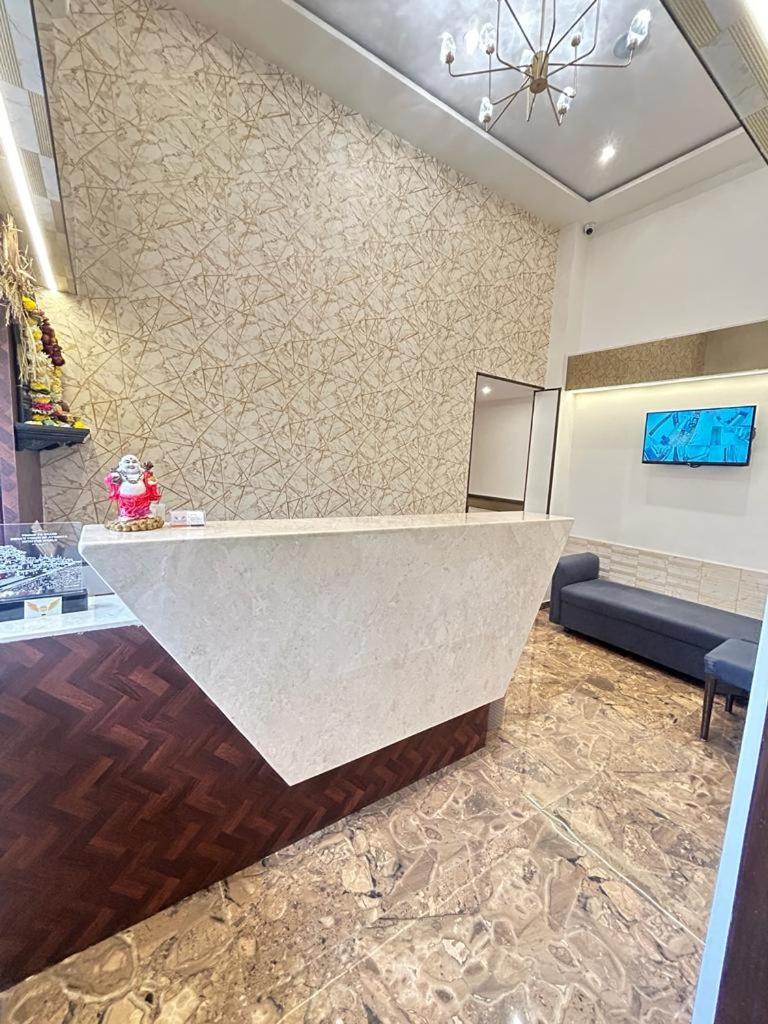 Mig Suites Mumbai Exterior photo