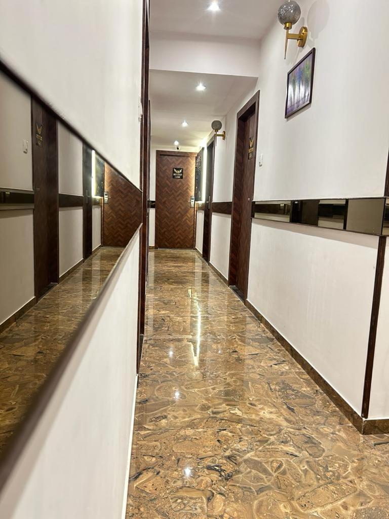 Mig Suites Mumbai Exterior photo